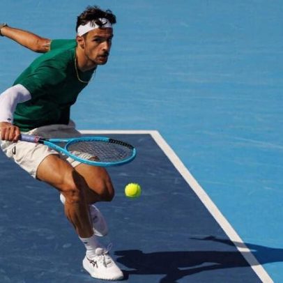 Musetti e Bublik garantem ranking histórico e avançam em Hong Kong