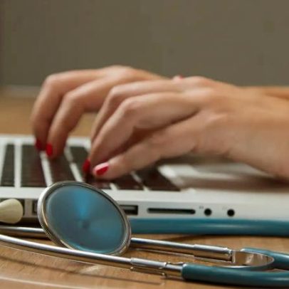 Enamed destaca necessidade de fiscalização de cursos, dizem especialistas