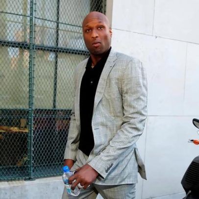 Lamar Odom entra em reabilitação após prisão por dirigir sob efeito de álcool