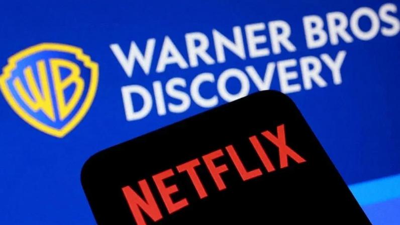 Ilustração com os logotipos da Netflix e da Warner Bros Discovery