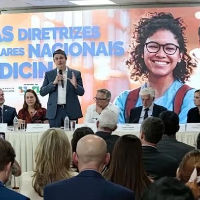 Camilo Santana nega caça às bruxas em meio à polêmica sobre notas, diz Enamed