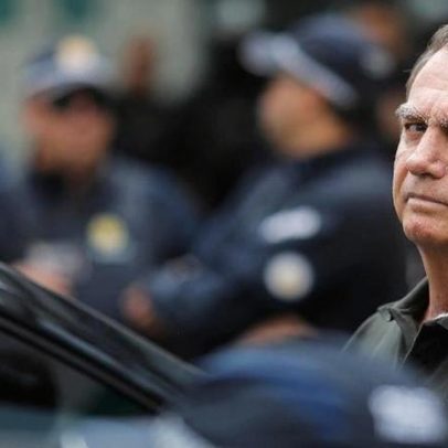 Moraes ordena transferência de Bolsonaro da Superintendência para Papudinha