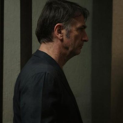 Livros citados para reduzir pena de Bolsonaro tratam de racismo e ditadura
