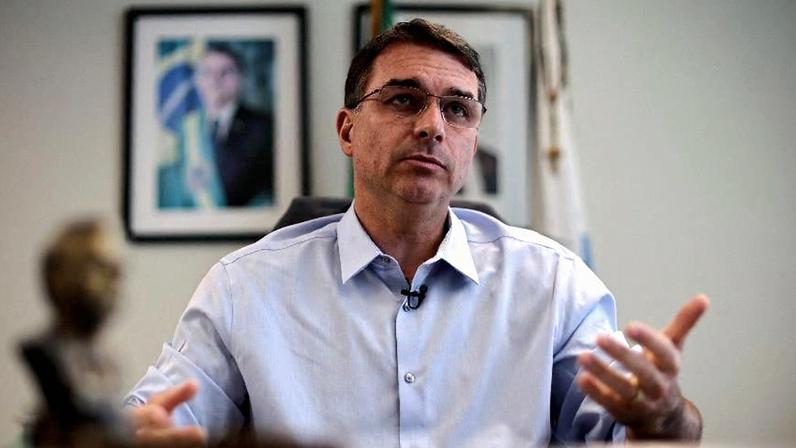 O senador e pré-candidato à Presidência Flávio Bolsonaro (PL)