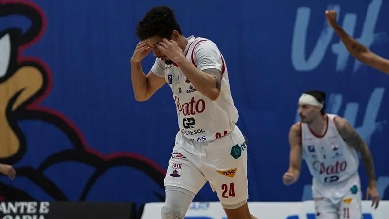 NBB pune equipe após agressão a árbitros