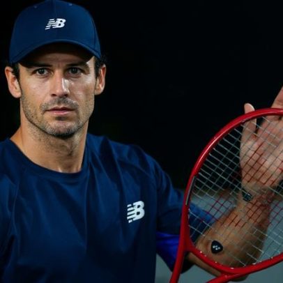 Paul e Machac confirmam favoritismo e disputam vaga na semifinal