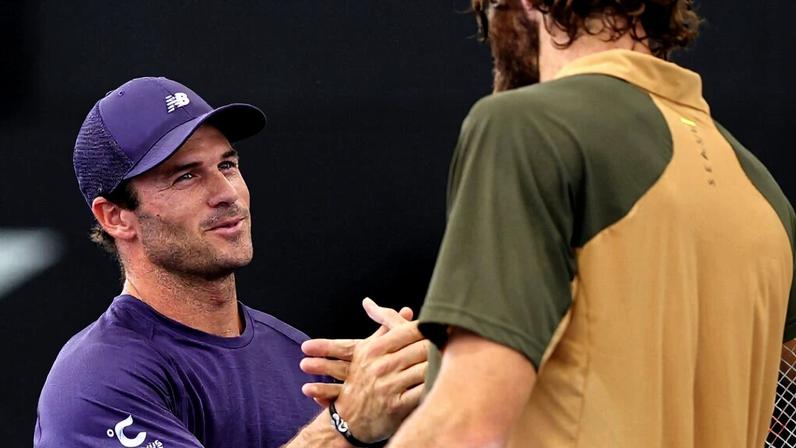 Tommy Paul e Reilly Opelka (Foto: Adelaide International)