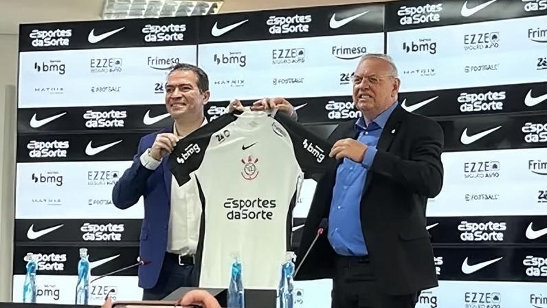 Marcelo Paz foi apresentado como novo diretor de futebol do Corinthians