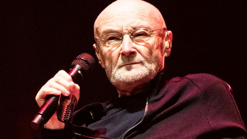 Phil Collins performs on March 7, 2022 in Berlin, Germany.