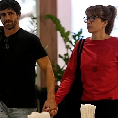 Poliana Abritta curte noite a dois com o marido em cinema