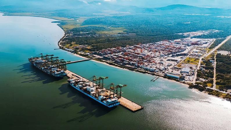 Porto de Itapoá, em Santa Catarina