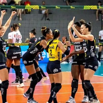 Praia Clube derrota Sesi Bauru e avança na Copa Brasil de vôlei
