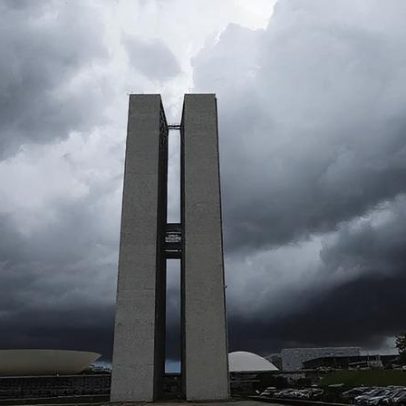 Coalizão de aliados busca obstruir CPIs do caso Master