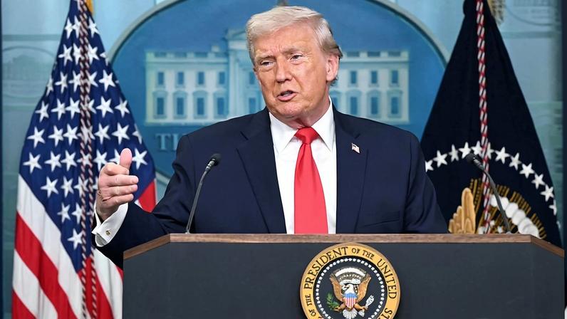 Deus está ‘muito orgulhoso’, diz Trump sobre seu mandato