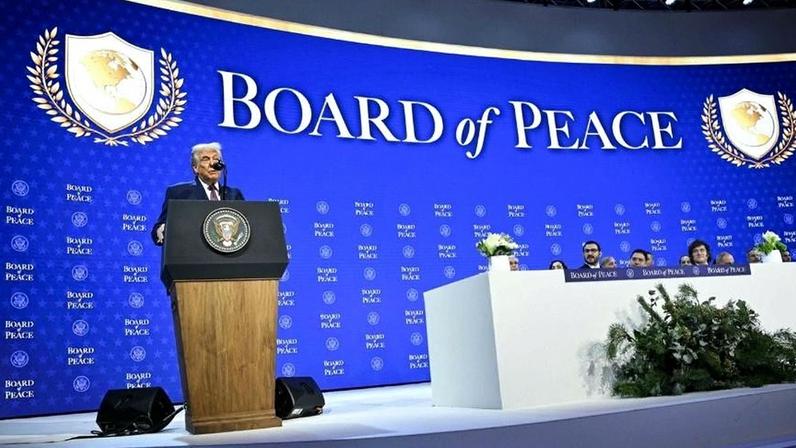 Presidente dos Estados Unidos, Donald Trump, inaugura Conselho da Paz em Davos