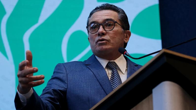 Após críticas, o presidente do TCU afirma que apenas o STF pode reverter a liquidação do Banco Master. (Foto: José Cruz/Agência Brasil)