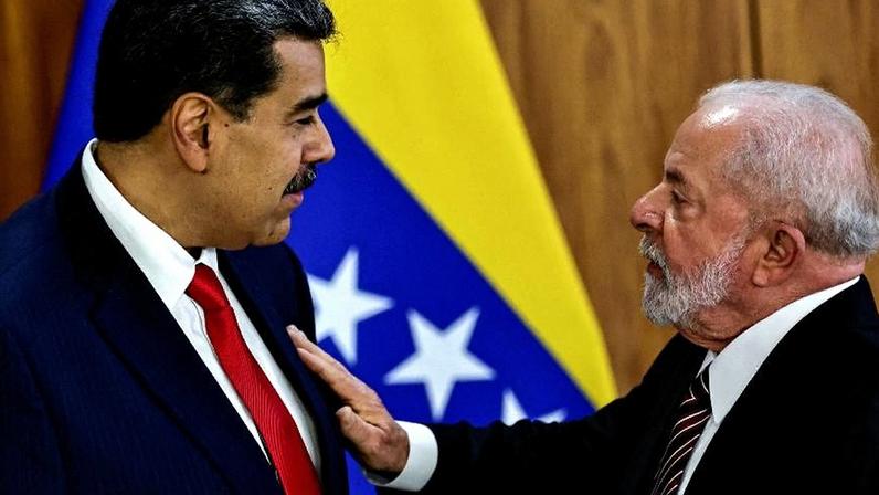 Apoio aberto a aliados chavistas e omissão prejudicam Lula