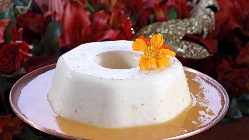 Pudim de coco (Imagem: lhmfoto | Shutterstock)