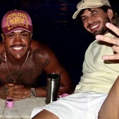 Zé Felipe e MC Davi passam dia em Pipa após término de namoro