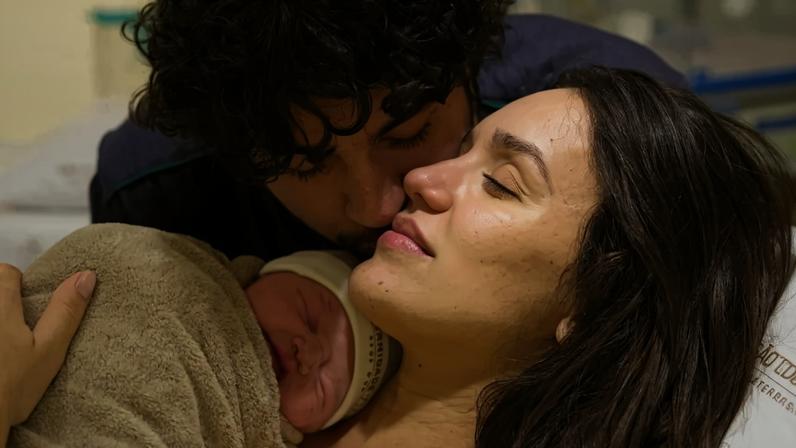 Nasce Zuza, filha de Rafa Kalimann e Nattan — Foto: @hannarocha