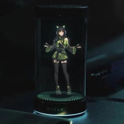 Conheça o holograma de anime movido a Grok que provoca você enquanto joga