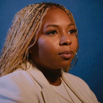 Ela foi Jane Doe no vídeo de R. Kelly; agora surge como Reshona