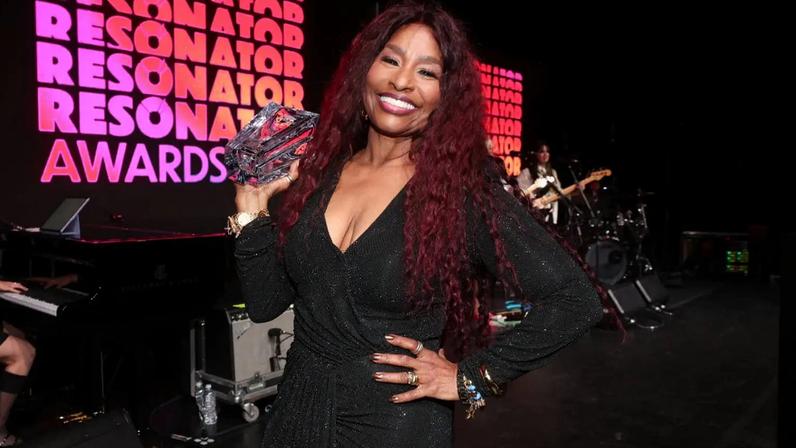 Chaka Khan marca o Resonator Awards com mensagem às novas vozes