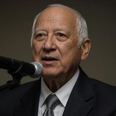 Morre evangelista Robert Cunville aos 86 anos