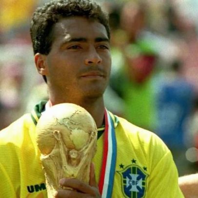 Romário completa 60 anos e celebra carreira no futebol mundial