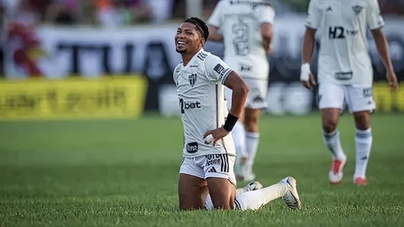 Rony em Tocantinópolis 0 x 2 Atlético-MG; atacante foi titular e participou dos dois gols