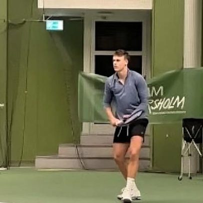 Rune volta aos treinos satisfeito com a recuperação