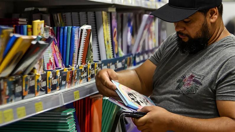 Maioria planeja reaproveitar material escolar na volta às aulas