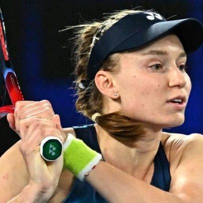 Rybakina confirma favoritismo; Bencic é eliminada por jovem tcheca