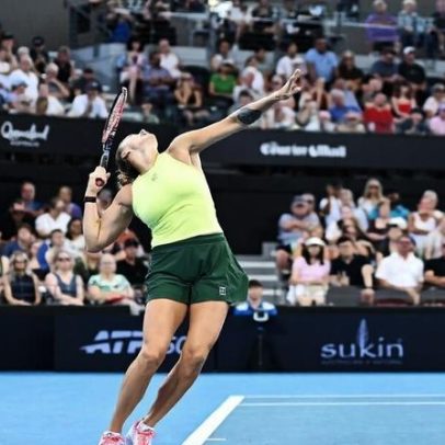 Sabalenka vence Muchova e faz terceira final em Brisbane