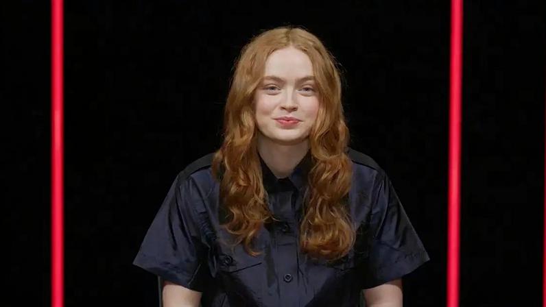 Sadie Sink agradece carinho de fãs após leitura de carta; assista