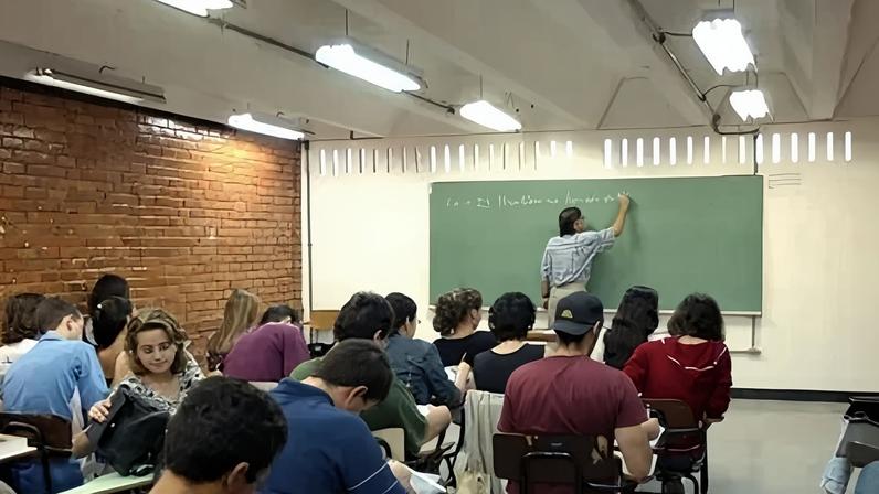 Classificados no Provão Paulista devem indicar opções de curso