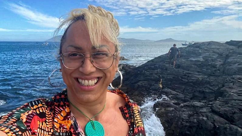 Sara York foi uma das primeiras pesquisadoras a investigar as cotas trans no Brasil (Foto: Arquivo pessoal)