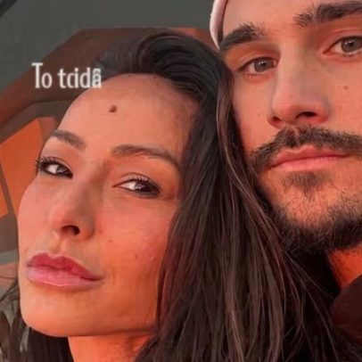 Sabrina Sato faz proposta a Nicolas Prattes; ele topa toda hora
