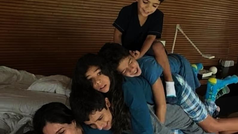 Marcio Garcia volta no tempo e resgata foto antiga com a família — Foto: Reprodução/Instagram