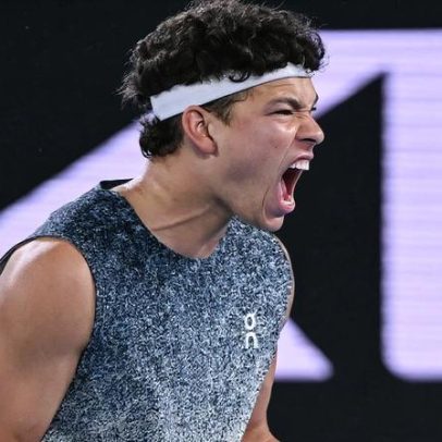 Shelton vence a 35ª edição de Slam após confirmar favoritismo sobre Vacherot