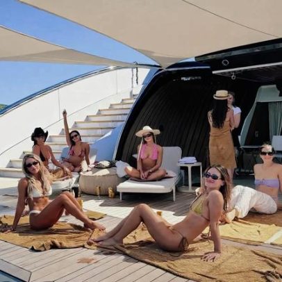 Alix Earle e Tom Brady em iate em St. Barts após término de Braxton Berrios