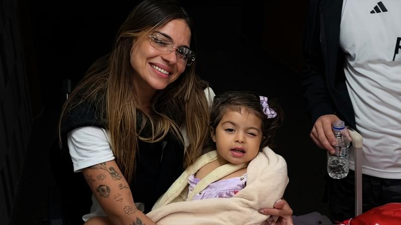 Filha de Tays Reis e Biel passa por cirurgia de emergência após queda; veja detalhes — Foto: Reprodução/Instagram