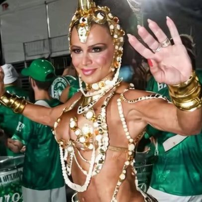 Viviane Araujo participa de ensaio da Mancha Verde no Anhembi
