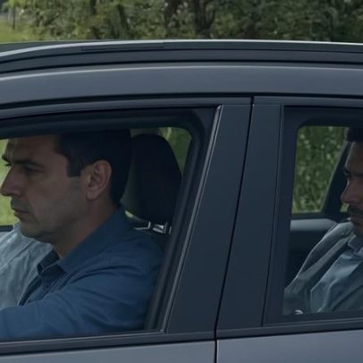 Tarcísio visita Bolsonaro em Papudinha enquanto debate candidatura de direita 2026