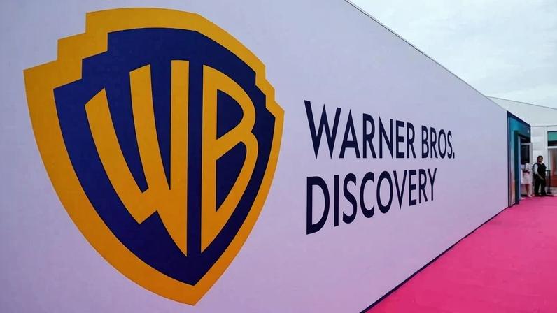 Logotipo da Warner Bros em Cannes, França