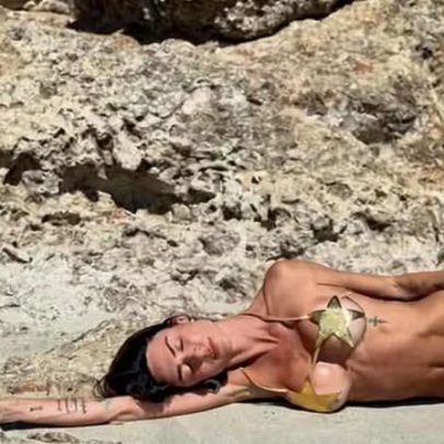 Thaila Ayala usa biquíni em formato de estrela; Renato Góes reage