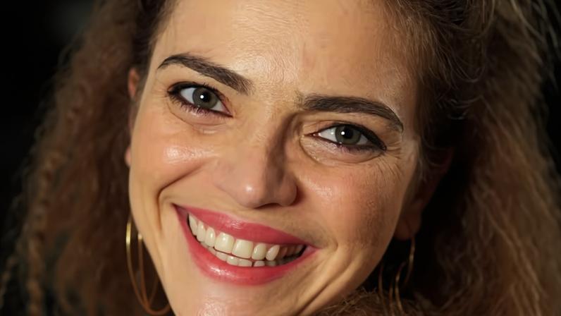 Titina Medeiros, como Socorro, em 'Cheias de Charme' (Globo, 2012) — Foto: TV Globo / Estevam Avellar