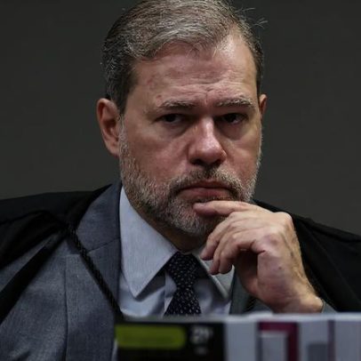 Dias Toffoli, sob pressão, é visto como ministro problemático do STF