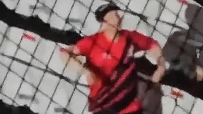 Torcedor do Athletico em suposto ato racial contra a torcida do Coritiba. Foto: Reprodução/Redes Sociais