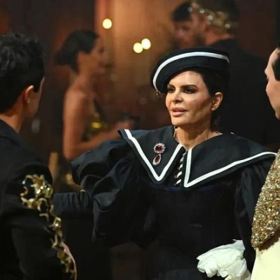 Lisa Rinna admite, em lágrimas, que foi difícil deixar Real Housewives